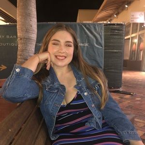 Meet your Posher, Madi